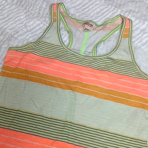 Mossimo Supply Co Tank - Picture 2 of 6